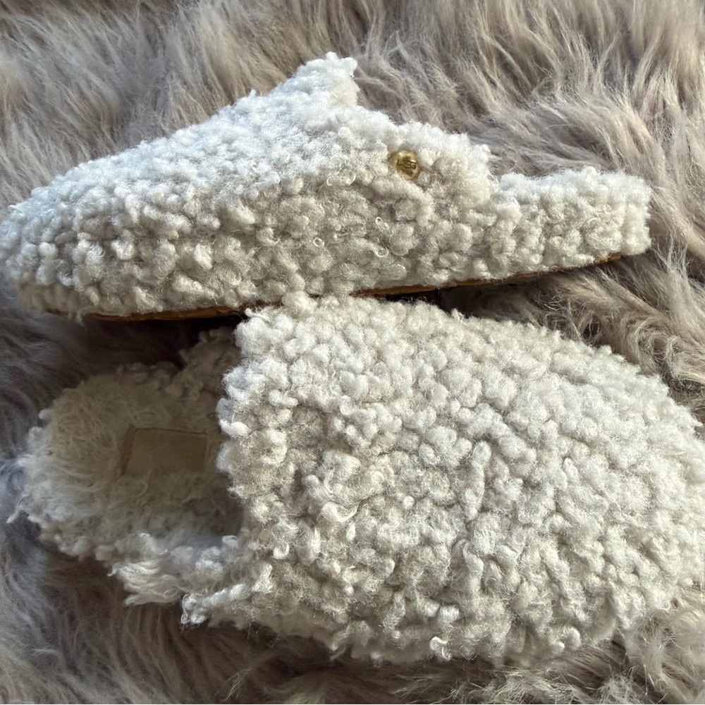 UGG Gray Fuzzy Slippers